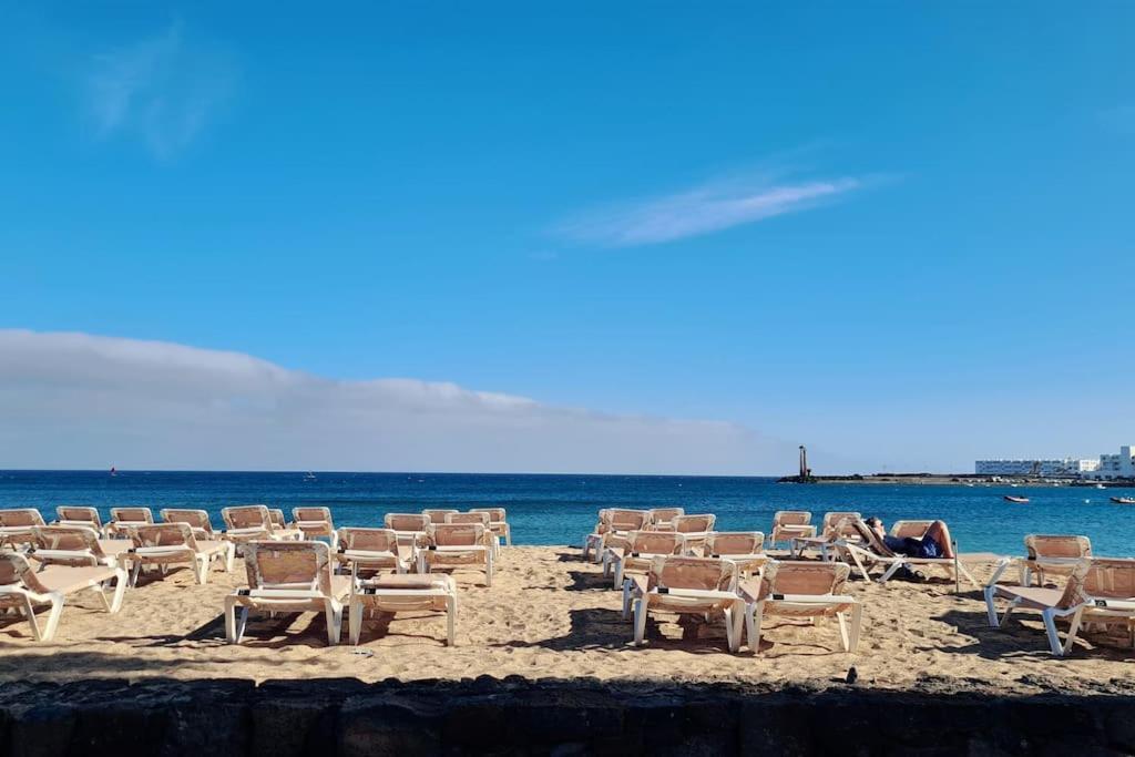 Cactus, Playa Y Piscina Leilighet Costa Teguise Eksteriør bilde